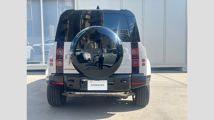 2025 認定中古車 Land Rover Defender 110 ボラスコグレイ P300e プラグインハイブリッド X-Dynamic HSE