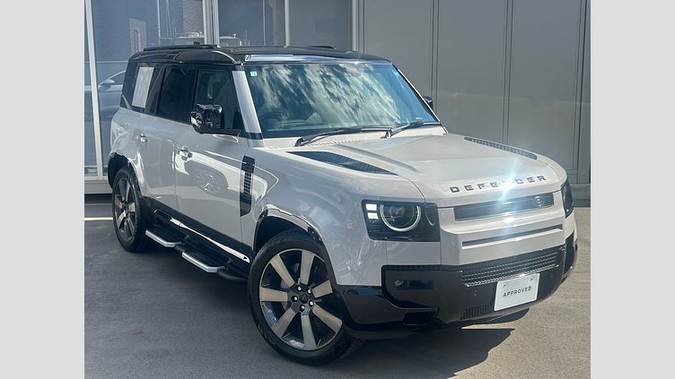 2025 認定中古車 Land Rover Defender 110 ボラスコグレイ P300e プラグインハイブリッド X-Dynamic HSE