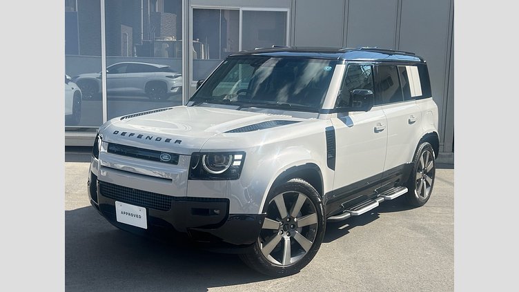 2025 認定中古車 Land Rover Defender 110 ボラスコグレイ P300e プラグインハイブリッド X-Dynamic HSE