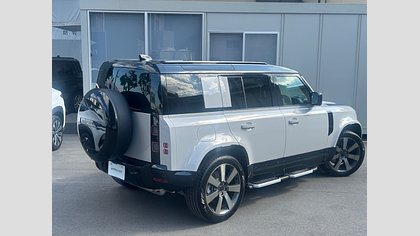 Defender 110 21