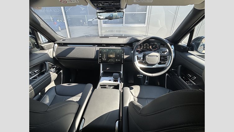 2025 認定中古車 Land Rover Range Rover カルパチアングレイ D350 AWD MHEV（AT） スタンダードホイールベース SE