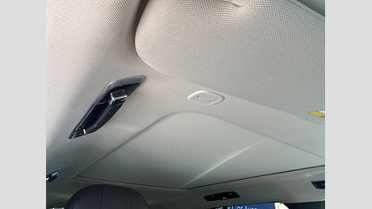 Range Rover 23