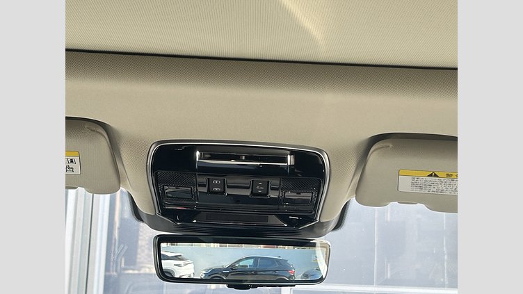 2025 認定中古車 Land Rover Range Rover カルパチアングレイ D350 AWD MHEV（AT） スタンダードホイールベース SE