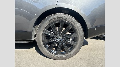 Range Rover 52