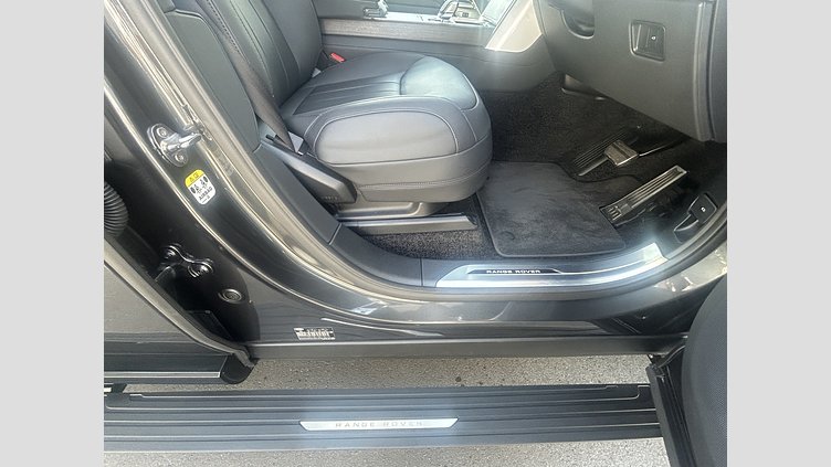 2025 認定中古車 Land Rover Range Rover カルパチアングレイ D350 AWD MHEV（AT） スタンダードホイールベース SE