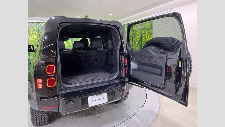 2023 認定中古車 Land Rover Defender 110 サントリーニブラック D300 AWD（AT） X-DYNAMIC HSE