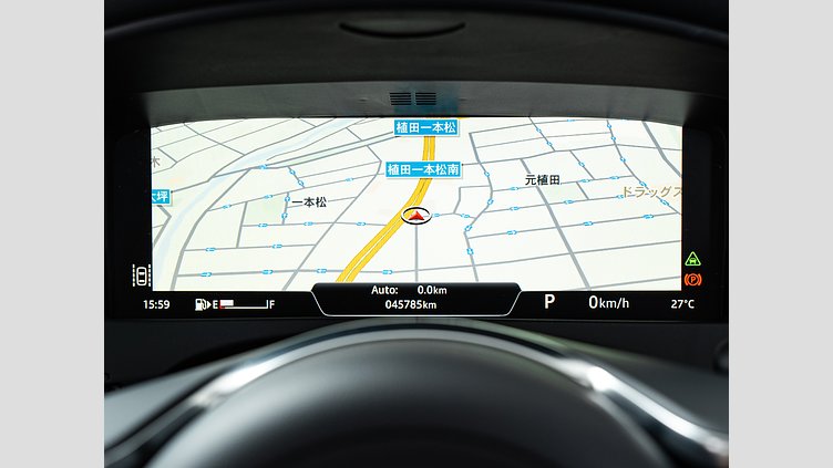 2016 認定中古車 Jaguar F-Pace Loire Blue AWD Ｒ－スポーツ　35ｔ