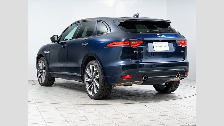 2016 認定中古車 Jaguar F-Pace Loire Blue AWD Ｒ－スポーツ　35ｔ