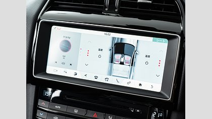 F-Pace 35