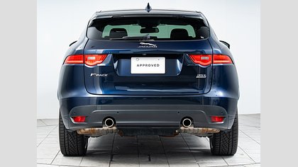 F-Pace 6