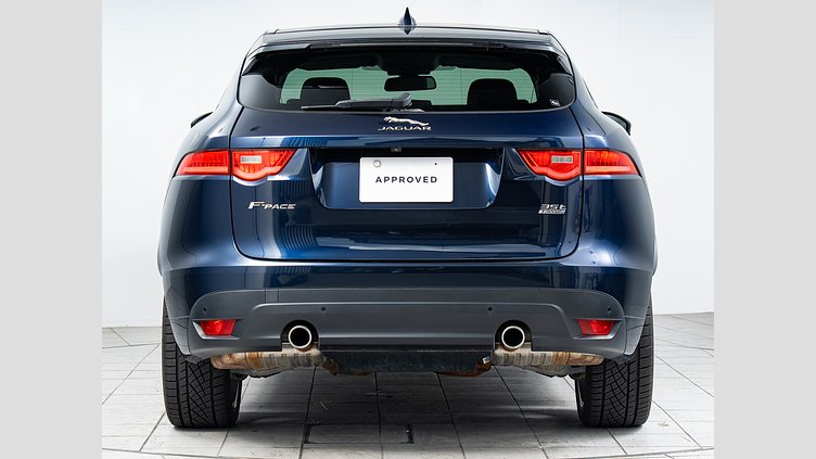 2016 認定中古車 Jaguar F-Pace Loire Blue AWD Ｒ－スポーツ　35ｔ