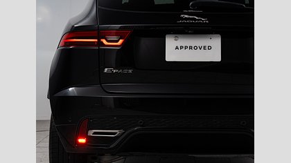 E-Pace 33
