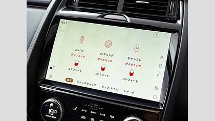 E-Pace 31