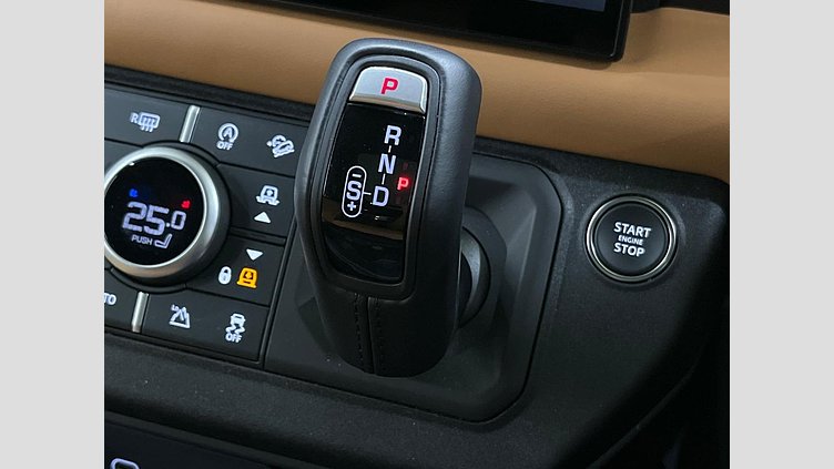 2023 認定中古車 Land Rover Defender 110 サントリーニブラック D300 AWD（AT） X-DYNAMIC HSE