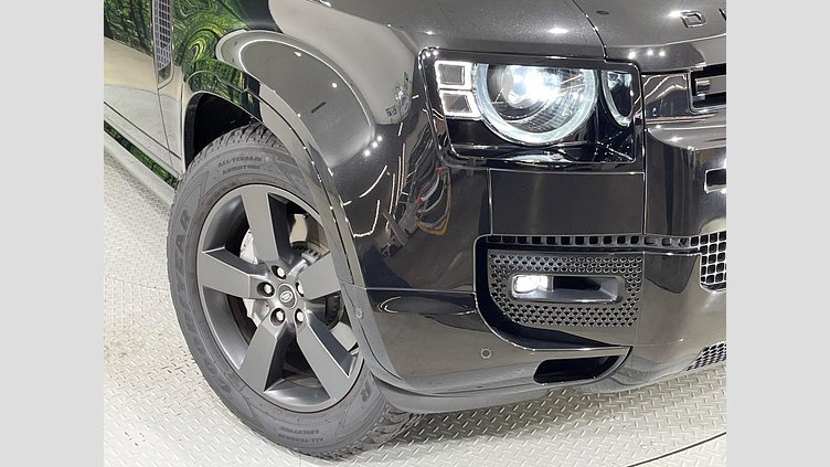 2023 認定中古車 Land Rover Defender 110 サントリーニブラック D300 AWD（AT） X-DYNAMIC HSE