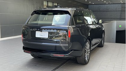 Range Rover 1