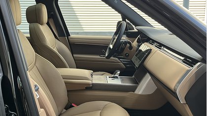 Range Rover 7