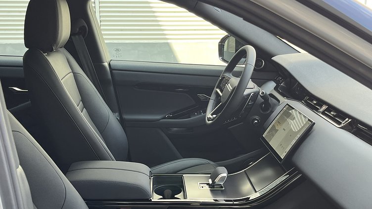 2025 新車 Land Rover Range Rover Evoque 富士白　Fuji White P250 汽油輕油電混合 標準軸距 Dynamic SE