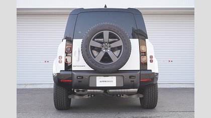 Defender 90 6