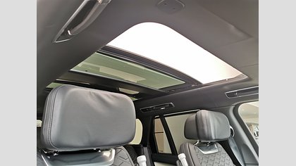 Range Rover 18