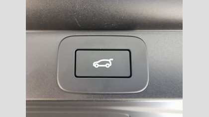 Range Rover 15