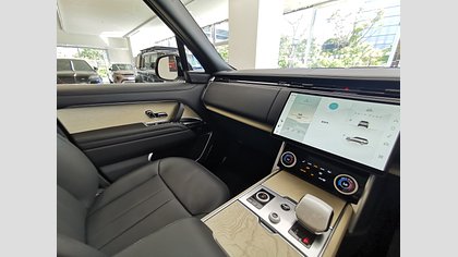 Range Rover 47