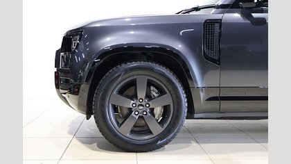 Defender 110 11
