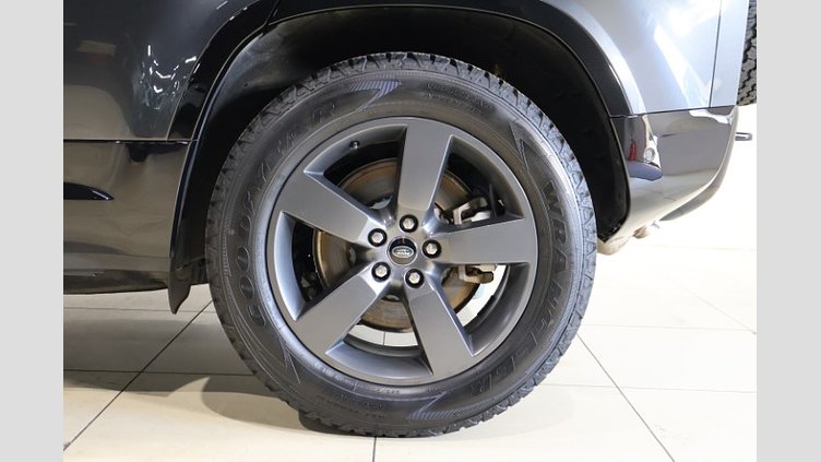 2022 認定中古車 Land Rover Defender 110 カルパチアングレイ D300 AWD（AT） X-DYNAMIC HSE