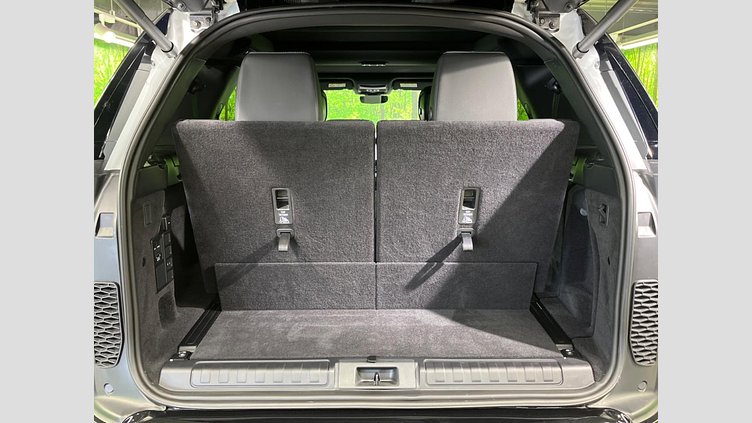 2024 認定中古車 Land Rover Discovery フジホワイト D350マイルドハイブリッド（ディーゼル） Dynamic SE