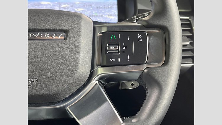 2024 認定中古車 Land Rover Discovery フジホワイト D350マイルドハイブリッド（ディーゼル） Dynamic SE