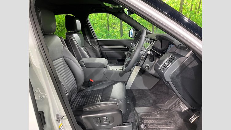 2024 認定中古車 Land Rover Discovery フジホワイト D350マイルドハイブリッド（ディーゼル） Dynamic SE
