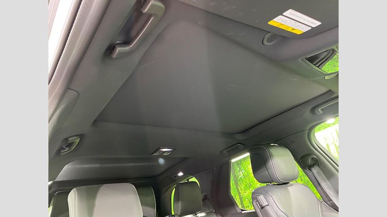2024 認定中古車 Land Rover Discovery フジホワイト D350マイルドハイブリッド（ディーゼル） Dynamic SE
