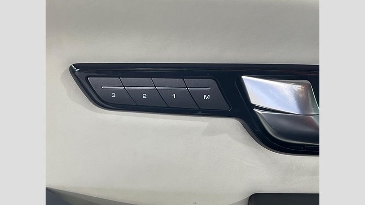 2017 認定中古車 Land Rover Range Rover Evoque Phoenix Orange 2.0 litre Si4 Petrol HSEダイナミック