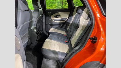 Range Rover Evoque 2