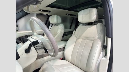 Range Rover 11