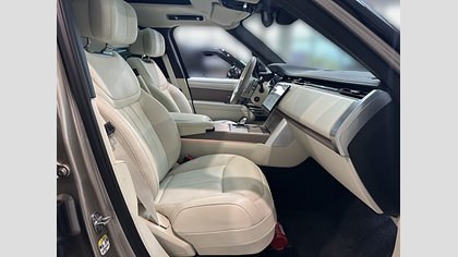 Range Rover 13