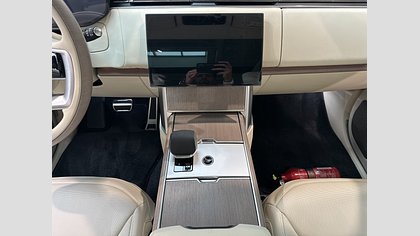 Range Rover 17