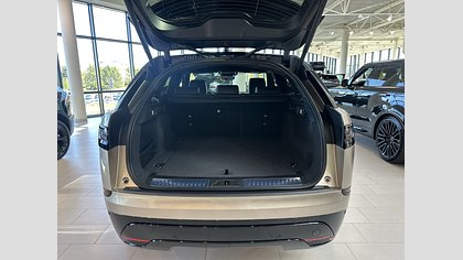 Range Rover Velar 13