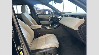 Range Rover Velar 10