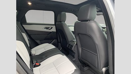 Range Rover Velar 13
