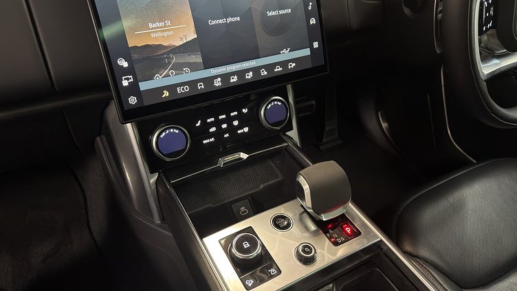 2022 Approved Land Rover Range Rover Santorini Black P530 FIRST EDITION