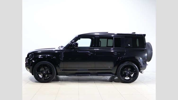2024 認定中古車 Land Rover Defender 110 サントリーニブラック P525 AWD (AT) V8