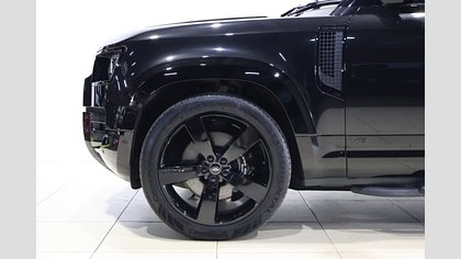 Defender 110 11