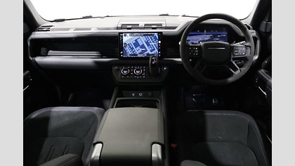 Defender 110 3