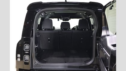 Defender 110 19