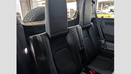 Defender 110 11
