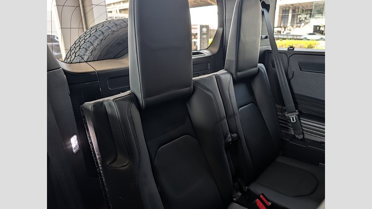 2023 認定中古車 Land Rover Defender 110 カルパチアングレイ D300 AWD（AT） X-DYNAMIC HSE