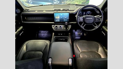 Defender 110 12