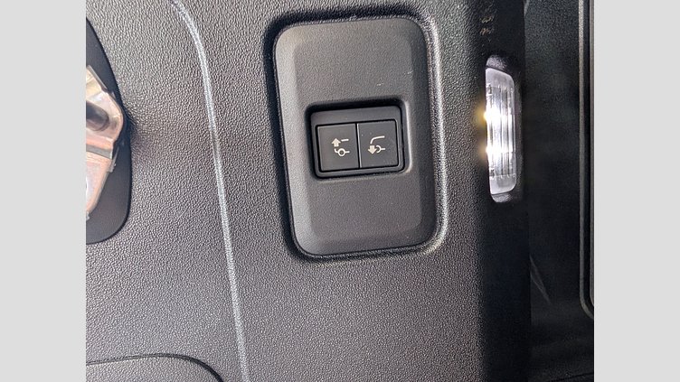 2023 認定中古車 Land Rover Defender 110 カルパチアングレイ D300 AWD（AT） X-DYNAMIC HSE