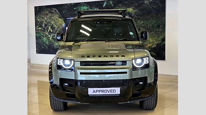 Defender 110 4